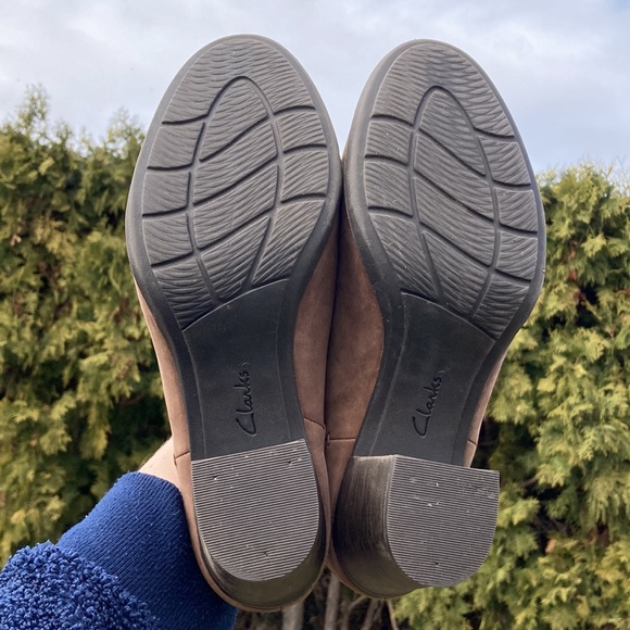 Clarks Collection Soft Cushion Chocolate Brown High Heel Mules Women’s Size 10M - Picture 6 of 11